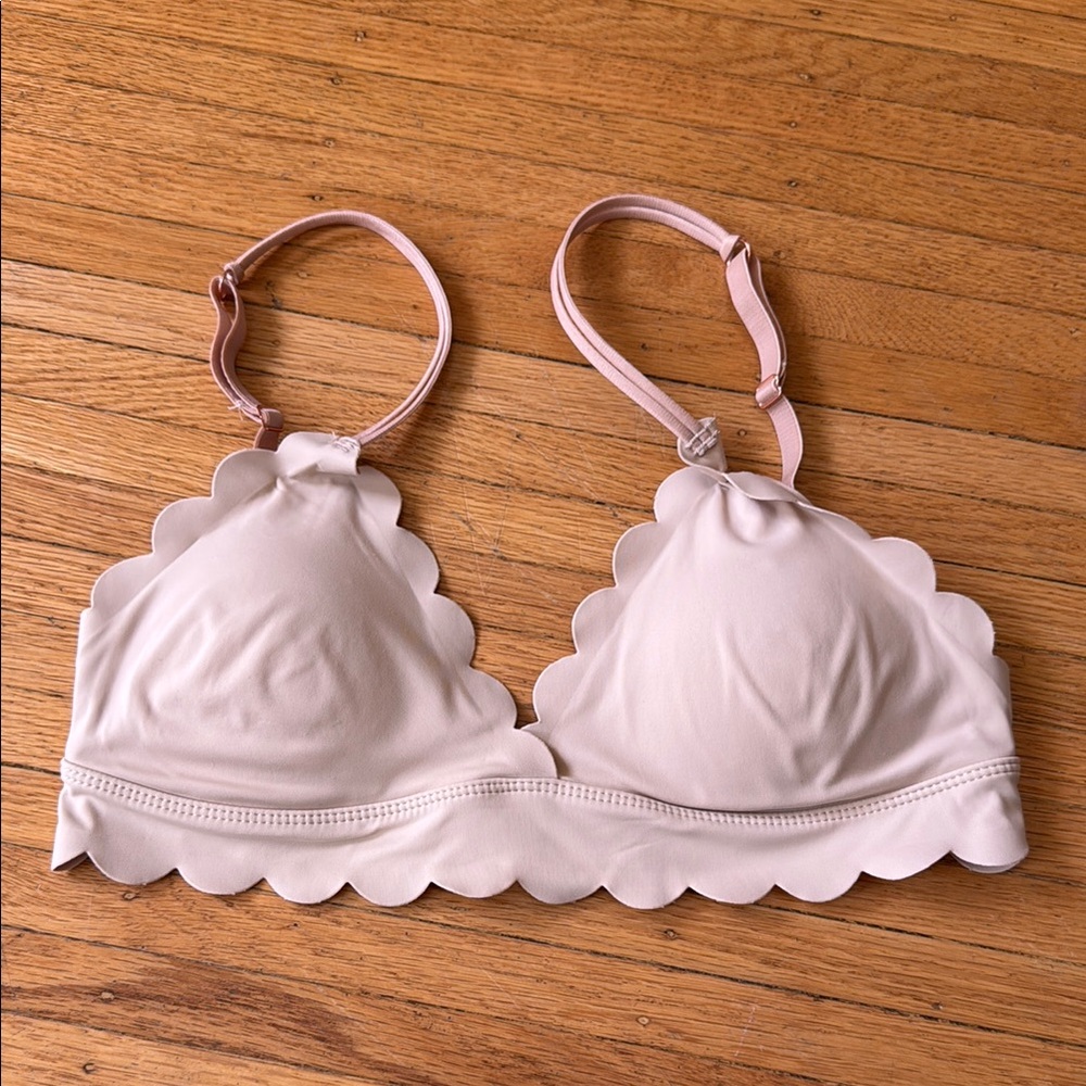 Anthropologie scalloped bralette